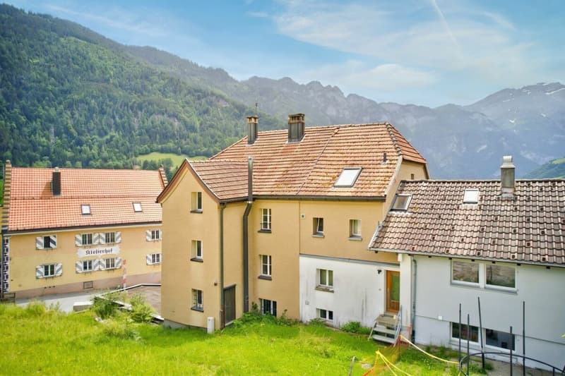 Das Raumwunder im Taminatal: 9-Zimmer Haus mit viel Potenzial (21)