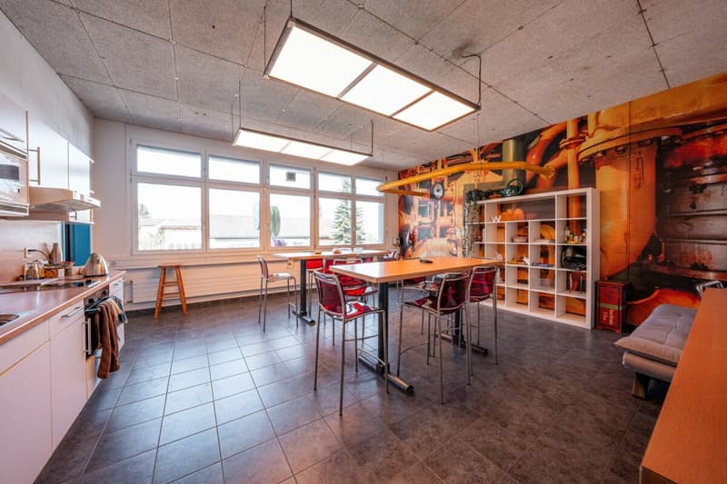 Gewerbepark an Top Lage - Halle, flexible Gewerbeflächen und Erstbezug der Büroräumlichkeiten (20)
