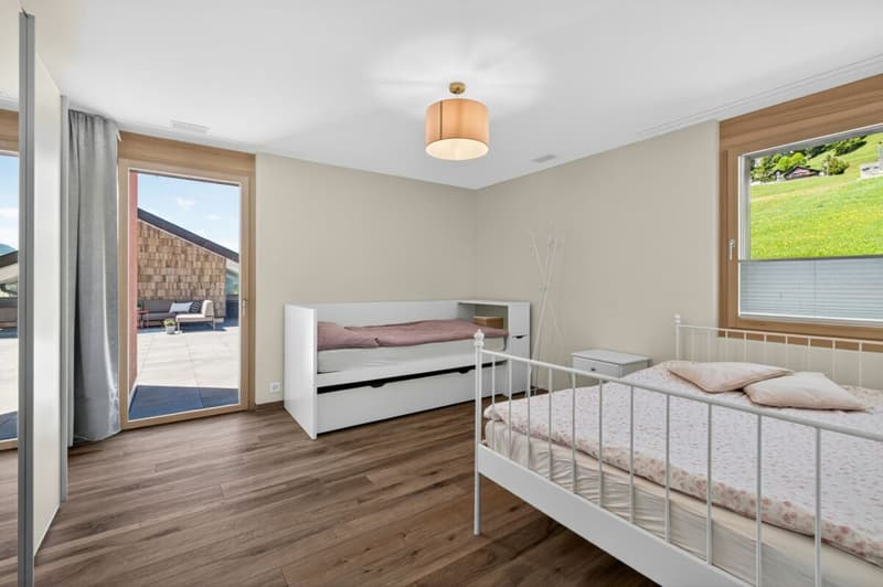 Wohnen mit Weitsicht - hochwertige 3.5-Zimmerwohnung (zweitwohnungstauglich) mit Balkon und Terrasse (12)