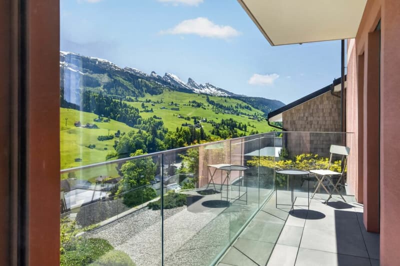 Wohnen mit Weitsicht - hochwertige 3.5-Zimmerwohnung (zweitwohnungstauglich) mit Balkon und Terrasse (15)