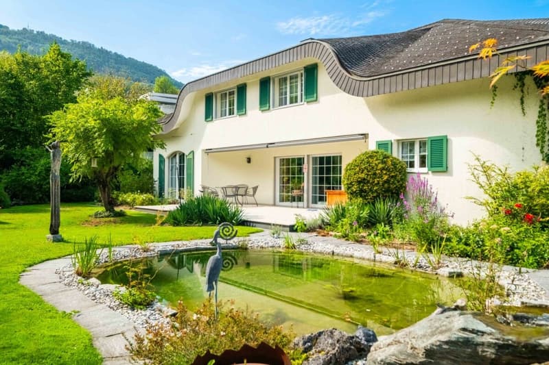 Ein Zuhause der besonderen Art - charmantes 7.5-Zimmer Einfamilienhaus mit Gartenidylle (28)