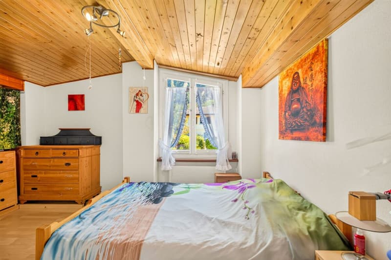 Charmante 2.5-Zimmer-Dachwohnung an ruhiger Lage - Ihr neues Zuhause wartet auf Sie! (12)