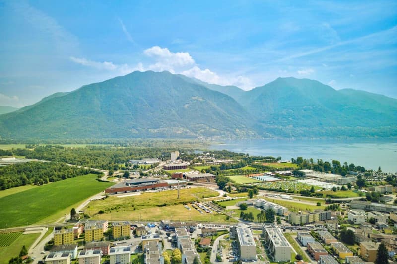 Sofort bezugsbereite Zweitwohnung in Tenero mit Balkon, Parkplatz und kurzem Weg zum See (22)