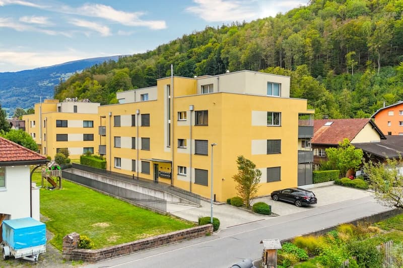Attraktive 3.5 Zimmerwohnung am sonnigen Dorfrand in Mels (12)