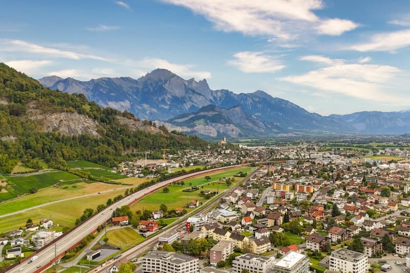 Attraktive 3.5 Zimmerwohnung am sonnigen Dorfrand in Mels (13)