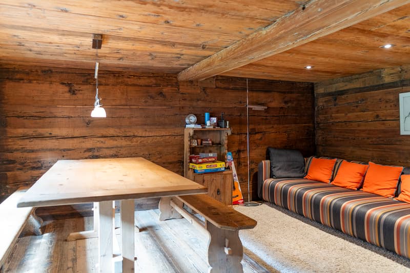 Historic house with a lot of charm in Niederwald (11)