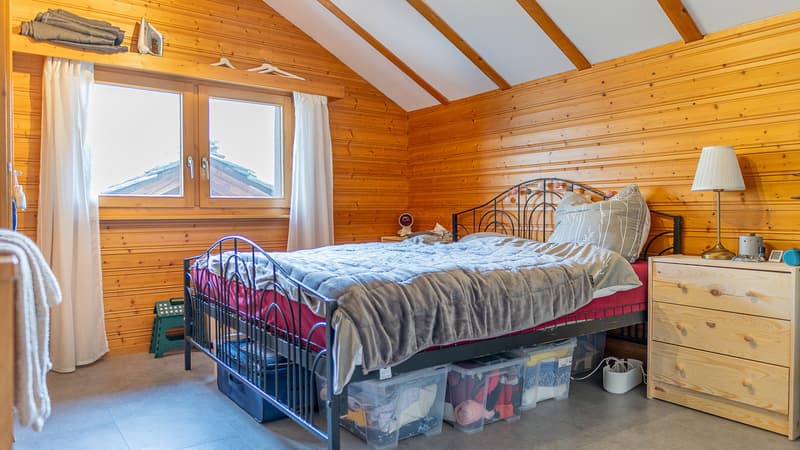 Charming apartment in a rustic Valais house above Visp (10)