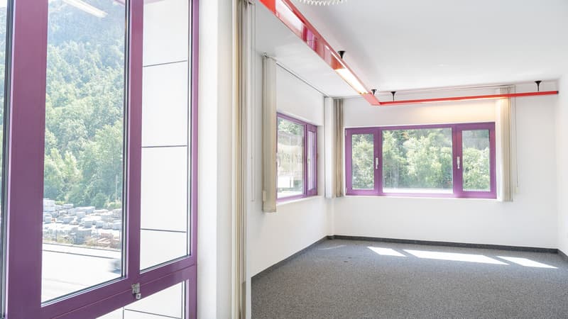 Unterteilbare Bürofläche und Werkstatt an idealer Lage in Visp (12)