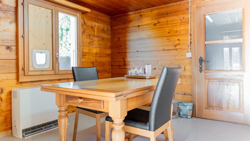 Two-family house and stable with great views and perfect sunshine (4)