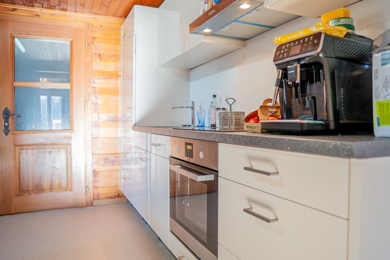 Two-family house and stable with great views and perfect sunshine (6)