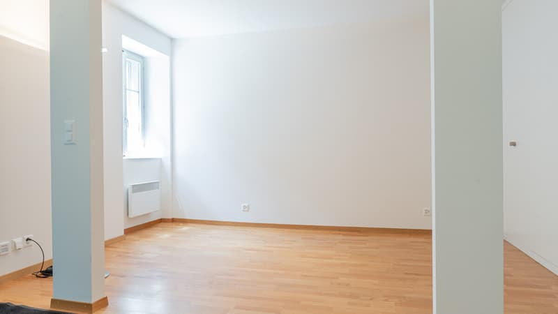 Zentral gelegene komplett renovierte 3.5-Zimmerwohnung in Zermatt (4)