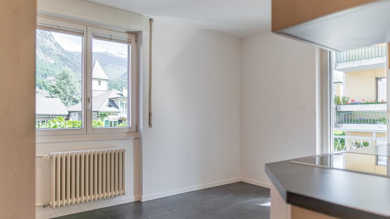 Aussichtsreiche 4.5-Zimmerwohnung am Schlossgarten von Brig (5)