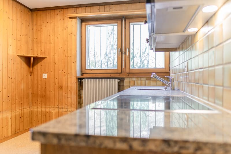 Einladendes Einfamilienhaus im Zentrum von Raron (6)