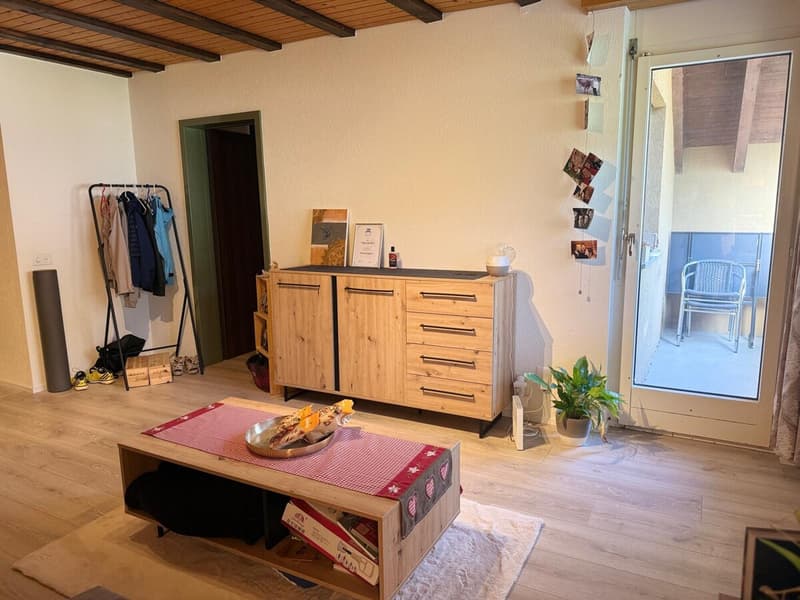 ZU MIETEN: 2-Zimmerwohnung an bevorzugter Lage (6)