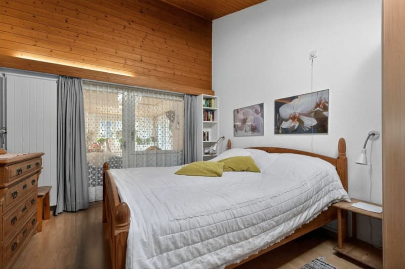 Einfamilienhaus mit Einliegerwohnung an idyllischer Lage mit herrlicher Aussicht - RESERVIERT (7)