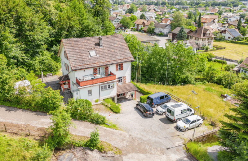 3-Familien-Wohnhaus mit bewilligtem Bauprojekt für 3 zusätzliche Wohnungen (2)