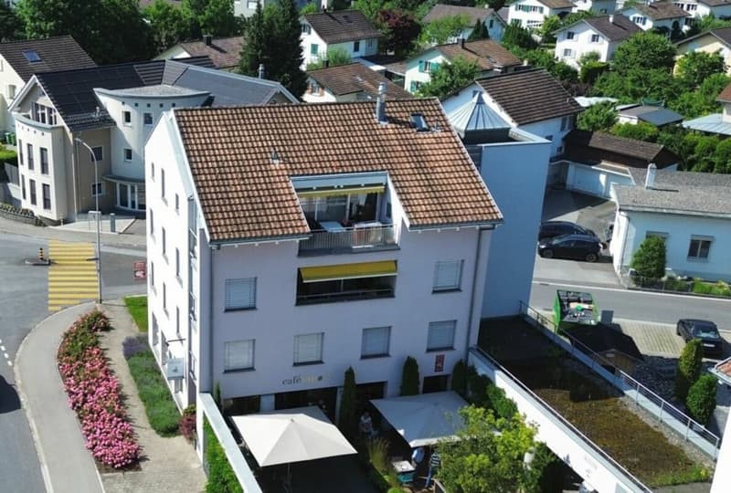 grosszügige 3.5 Zimmer-Dachwohnung im Zentrum von Buchs-Räfis (1)