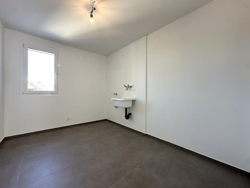 Moderne 3.5-Zimmer-Neubauwohnung mit Balkon und Garage – Erstbezug 2026 (14)