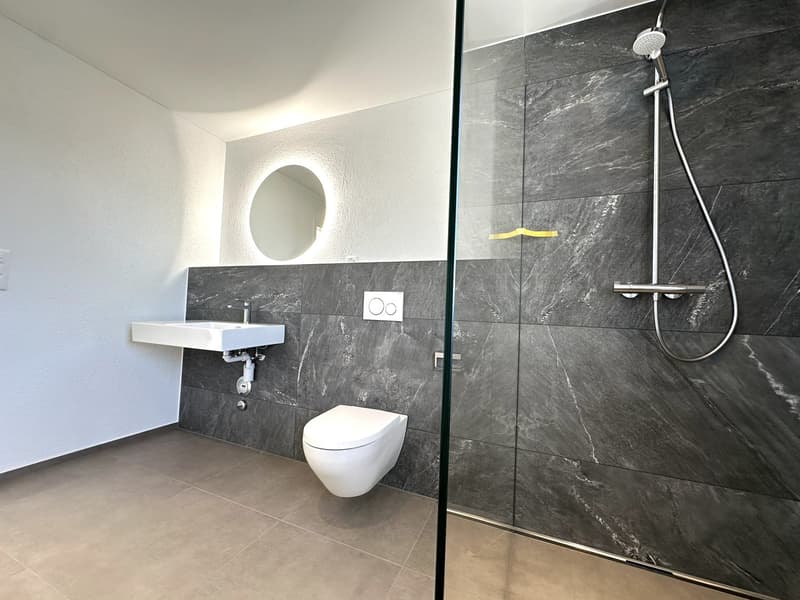Moderne 3.5-Zimmer-Neubauwohnung mit Balkon und Garage – Erstbezug 2026 (9)