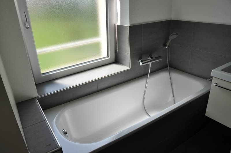 Hübsche 4.5 Zimmerwohnung mit schöner Tessinerlaube (9)