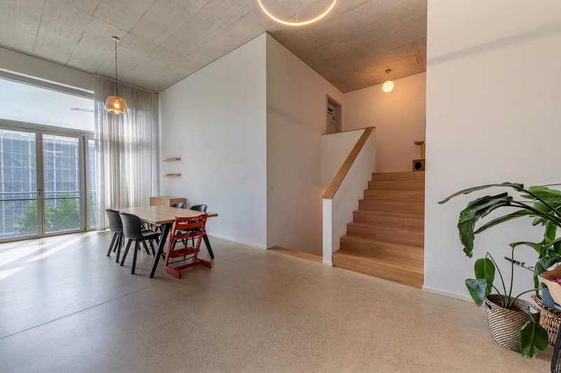 Wohnen auf mehreren Ebenen - Attraktive 5.5-Zimmer-Wohnung mit Balkon (6)