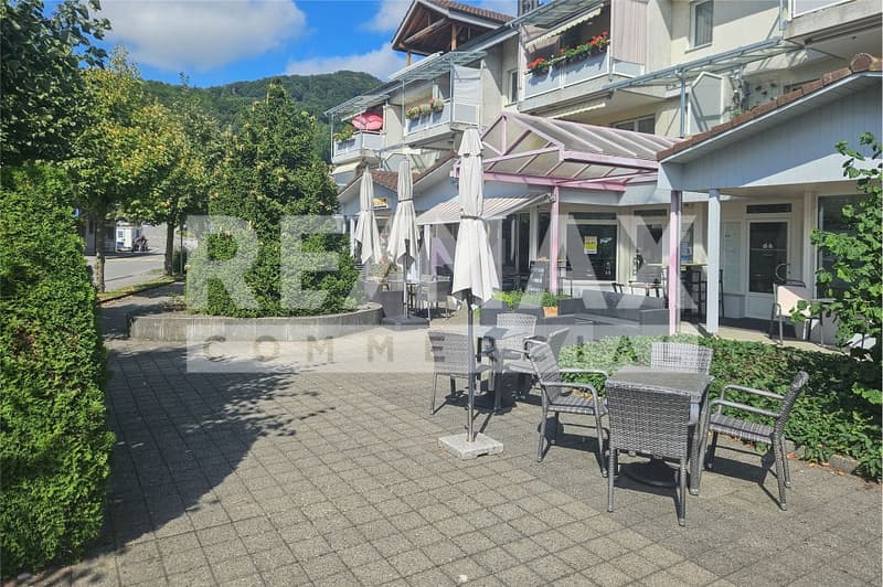 Café, Bar, Bistro mitten im schönen Toffen (1)