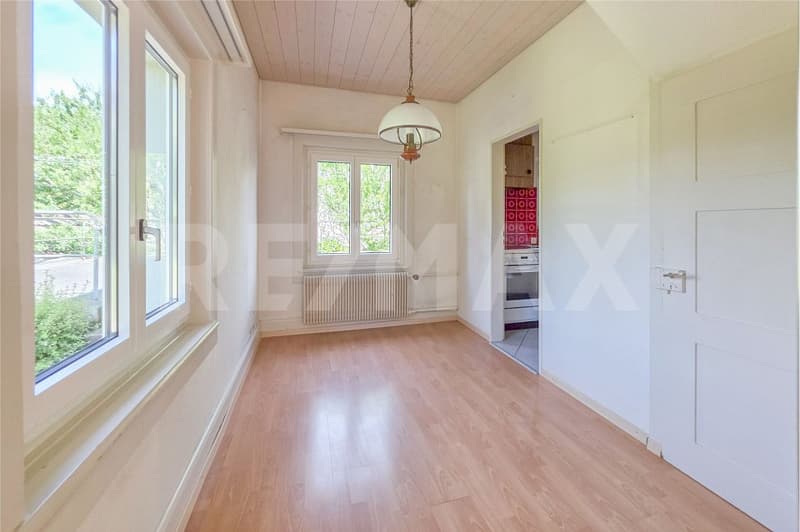Freistehendes Einfamilienhaus an begehrter Wohnlage im Spiegel bei Bern (8)
