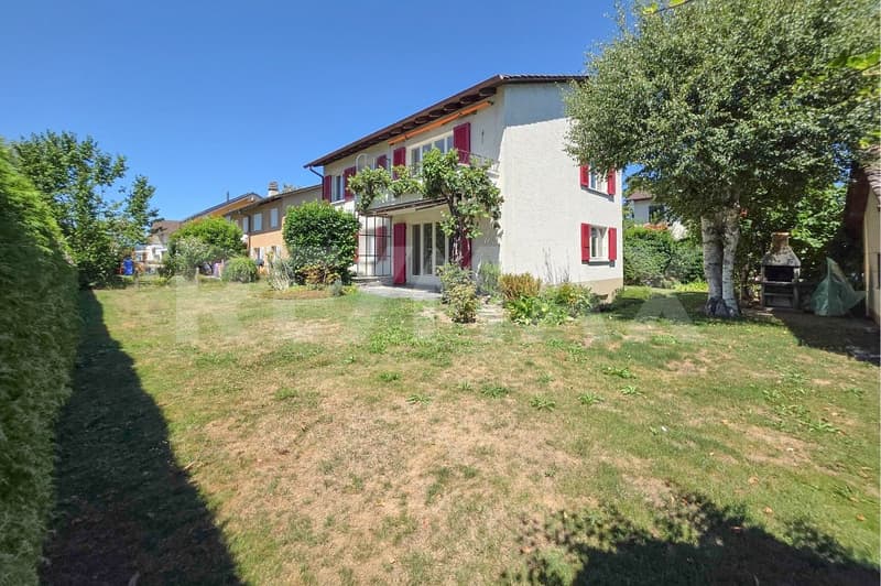 Ein Zuhause mit Perspektiven  Zweifamilienhaus an bevorzugter Wohnlage in Thun (2)