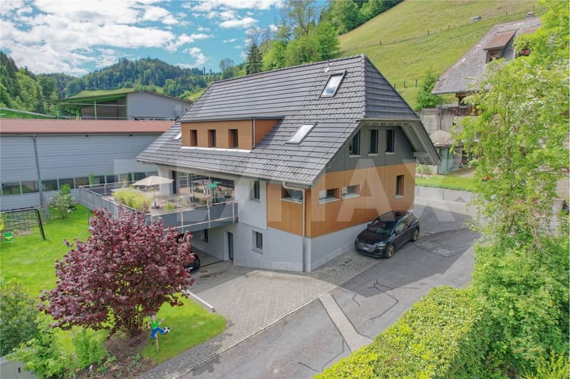 Wohnen und Arbeiten unter einem Dach - grosszügiges Zuhause nahe Bern und Burgdorf (2)