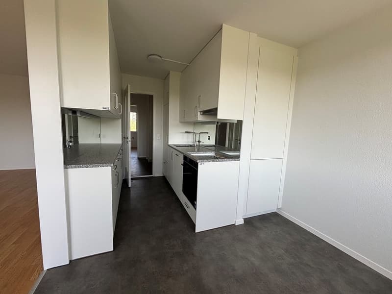 Frisch sanierte 3.5‑Zimmerwohnung mit Weitsicht in Worblaufen (7)