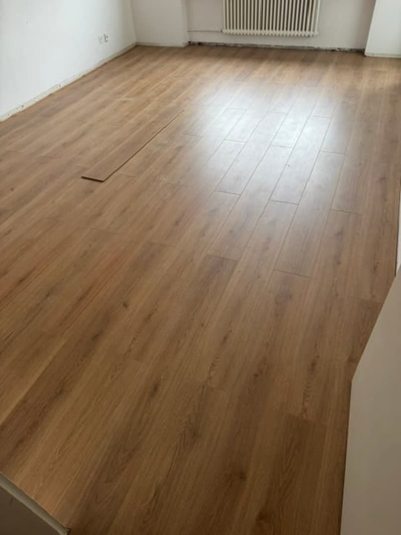 Neue Laminatböden