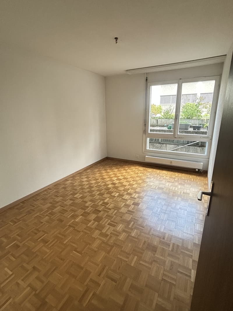 Befristete 4-Zimmerwohnung im Liebefeld (3)