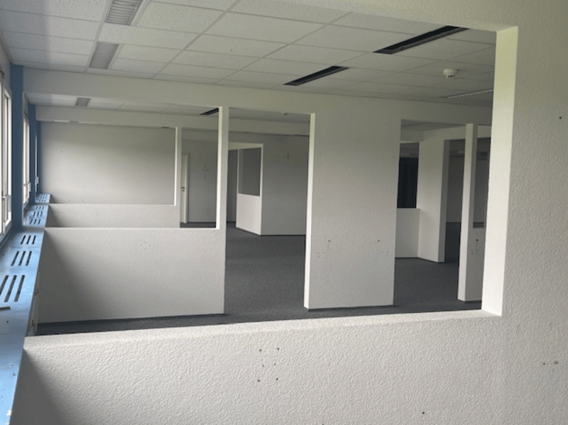 Attractive office space with a magnificent Alpine view 665 m2 (6)