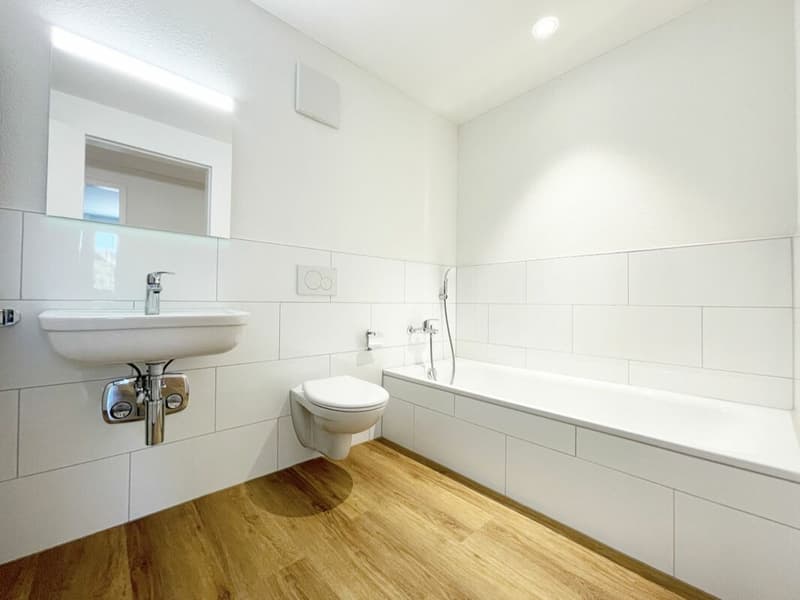 Helle, ruhige 4.5 Zi.-Wohnung mit mit grosszügigem Sitzplatz (7)