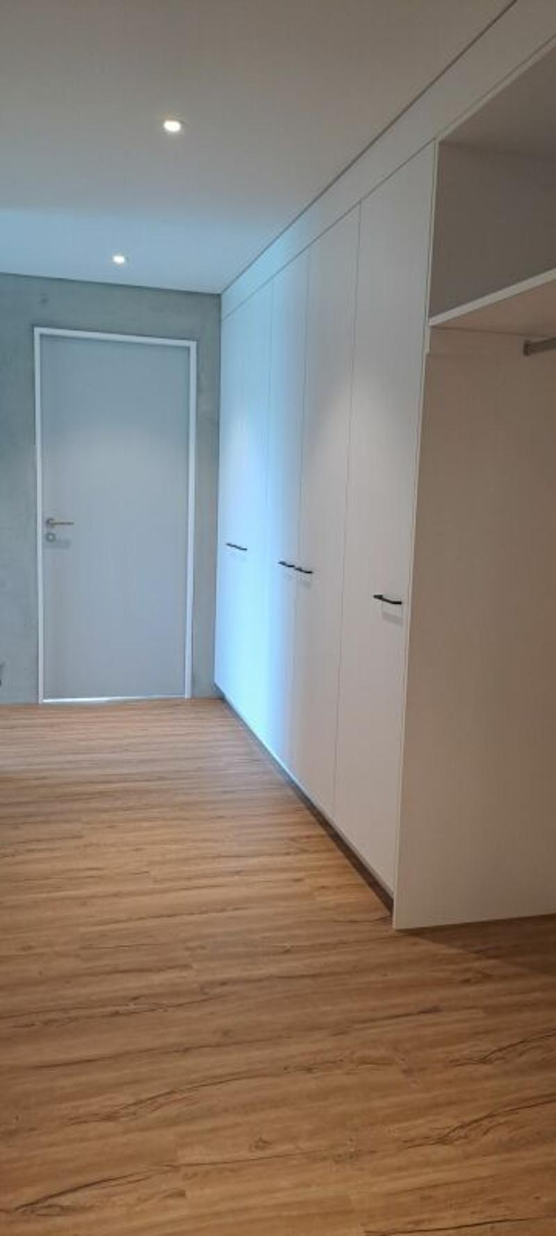 Helle 3.5 Zimmerwohnung mit grosszügigem Balkon (4)