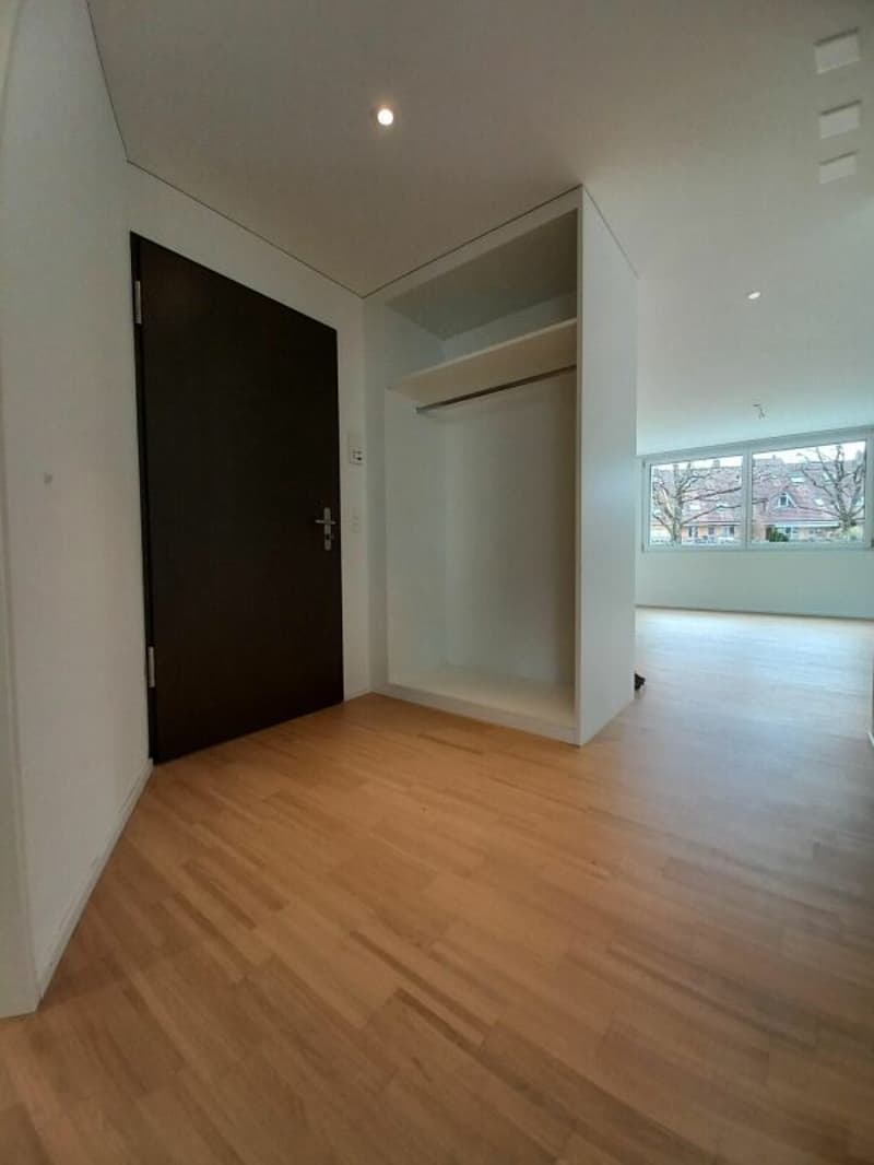 Attraktive 3.5 Zimmerwohnung im Erdgeschoss zu vermieten (5)