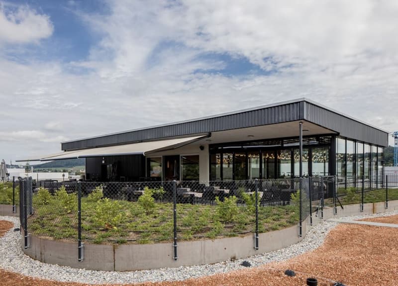*Rooftop Restaurant/Bar zu vermieten* (5)