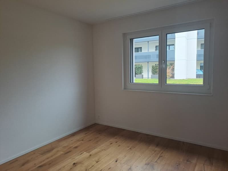 Attraktive 4.5 Zimmerwohnung mit grossem Balkon (8)