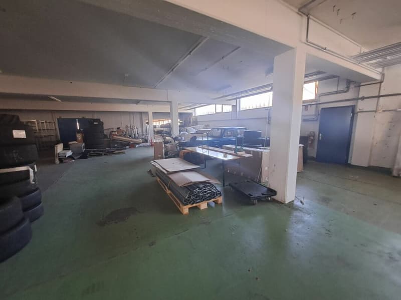 Grosse Lagerfläche (413 m²) im Westen von St. Gallen (6)