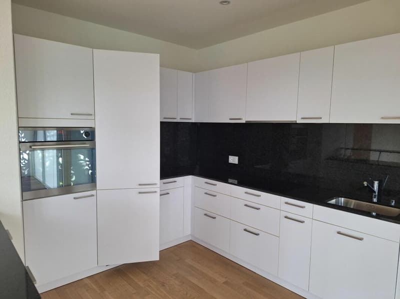 Grosszügige 3.5-Zimmer Sitzplatz-Wohnung (4)