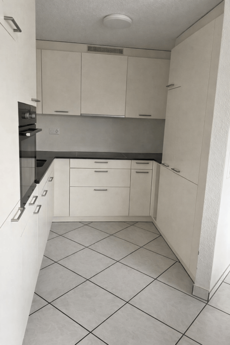 Appartamento mansardato di 7,5 locali luminoso con balcone in un quartiere familiare (3)