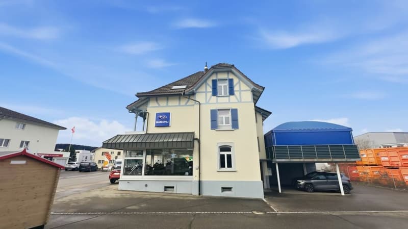 Charmante 3-Zimmer-Dachwohnung an zentraler Lage in Schwarzenbach zu vermieten (10)
