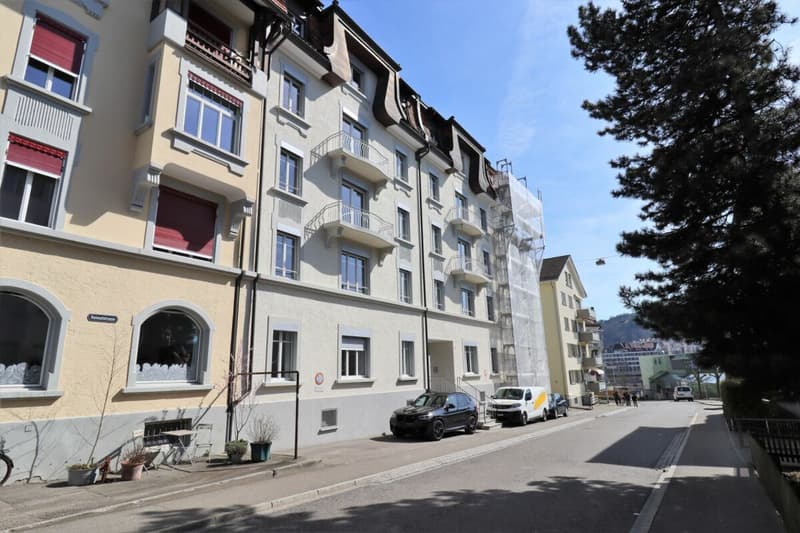 Moderne 2.5 Zimmer-Wohnung in ruhigem Quartier (6)