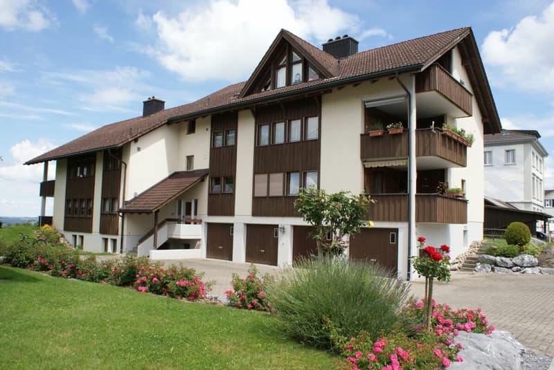 Helle 5.5-Zimmer-Wohnung mit Wohlfühlcharakter in Bichwil (6)