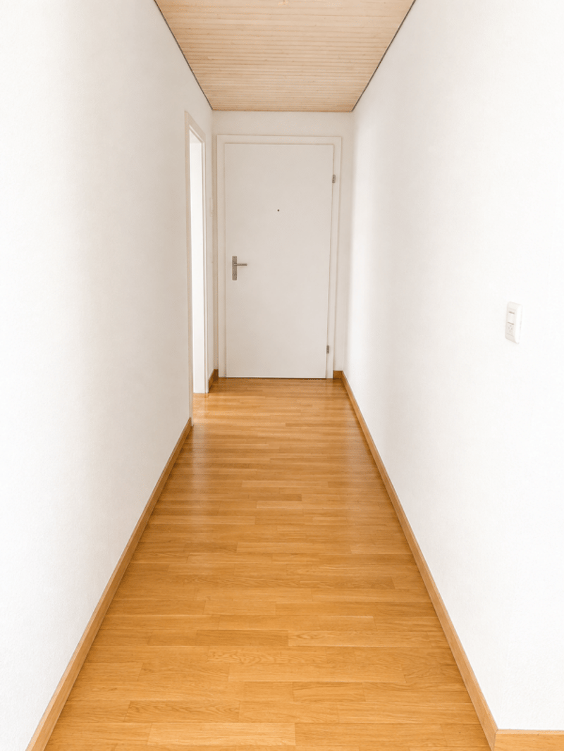 Geräumige 4.5 Zimmer-Wohnung mit grossen Balkon (9)