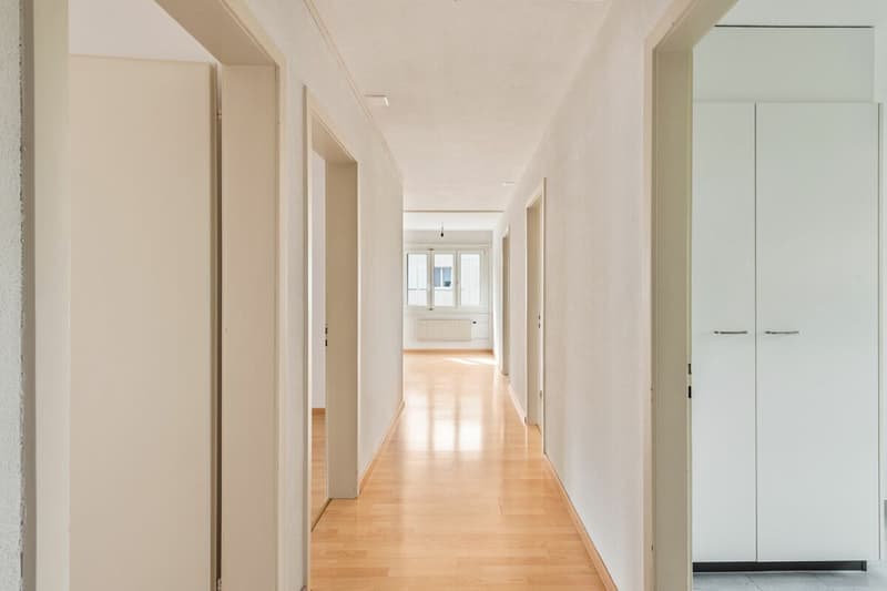 Grosszügige 5.5-Zimmer-Wohnung an ruhiger und familienfreundlicher Lage (4)