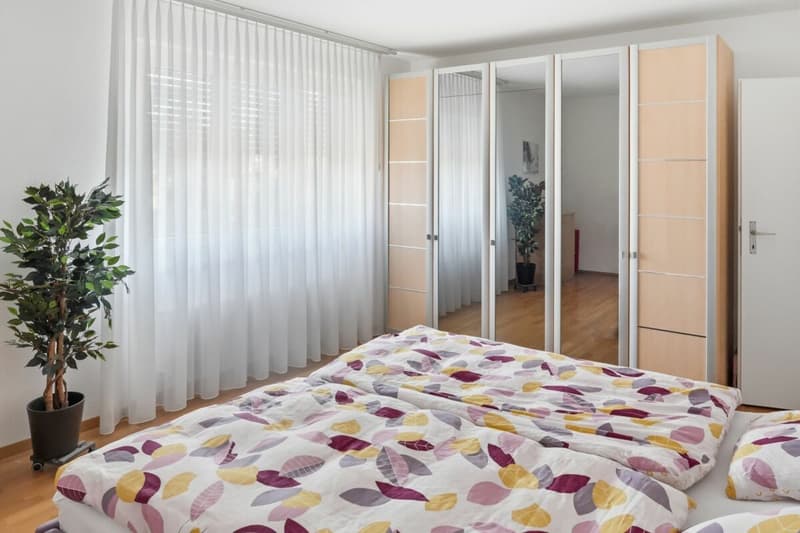 Helle 4,5-Zimmer-Wohnung in ruhiger Lage (4)