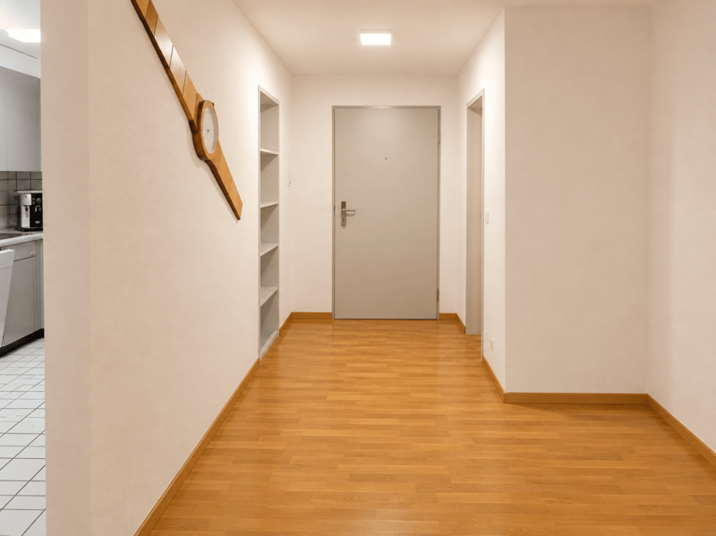 Charmante 2.5-Zimmer-Wohnung nur wenige Gehminuten vom See (3)