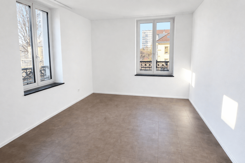 charmante 2.5 Zimmer-Whg. in stilvoller Stadtvilla mit Gartenzugang (4)
