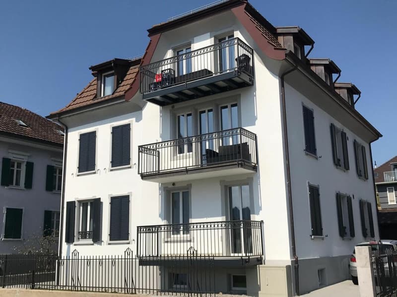 charmante 2.5 Zimmer-Whg. in stilvoller Stadtvilla mit Gartenzugang (7)
